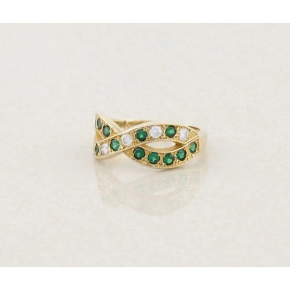 14k Yellow Gold Synthetic Green Emerald and Natural Diamond Ring Size 7 1/2 - Picture 7 of 10